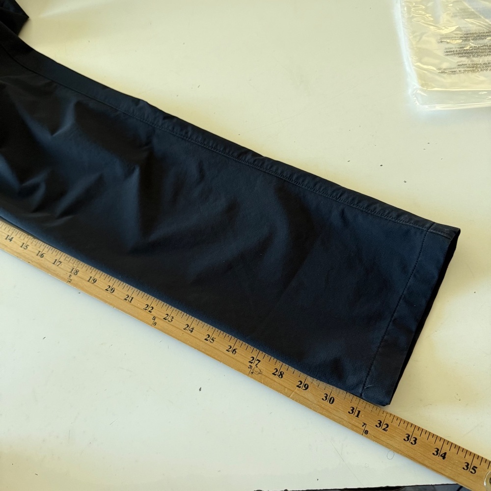 Under Armour Solid Black Regular Fit Straight Leg Performance Chino Pant 38 x 32 - Picture 8 of 10